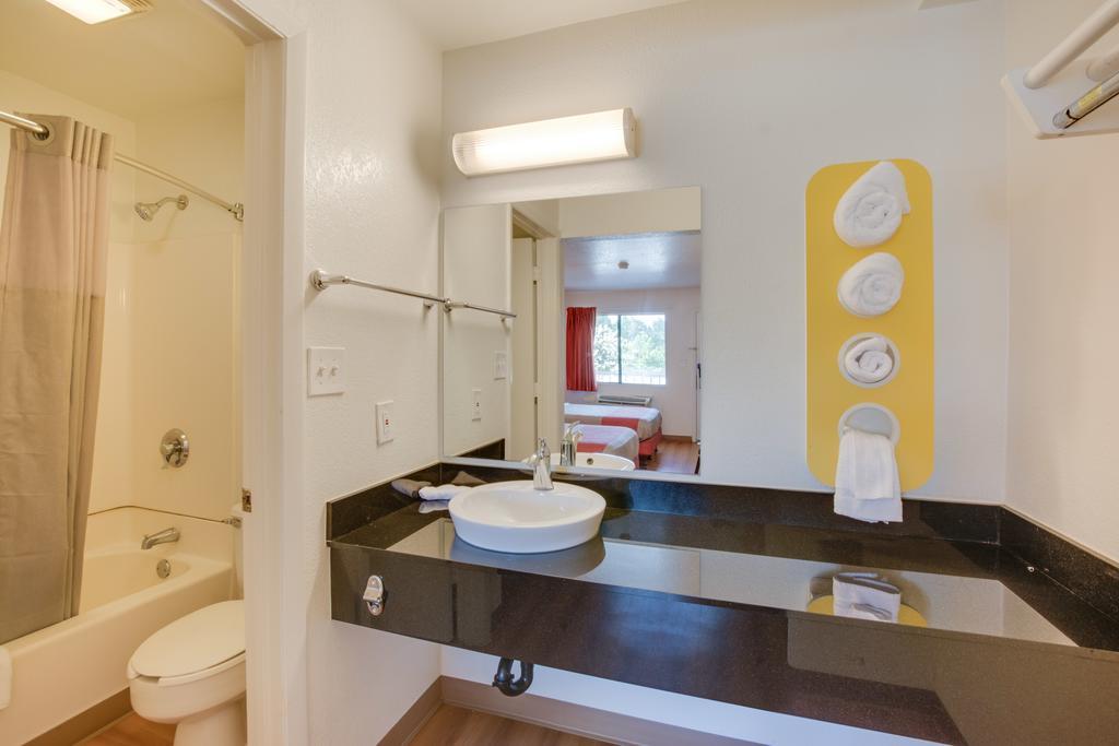Motel 6-Columbus, Oh - West Kültér fotó