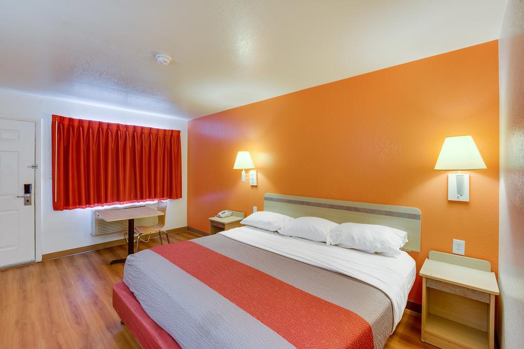 Motel 6-Columbus, Oh - West Kültér fotó