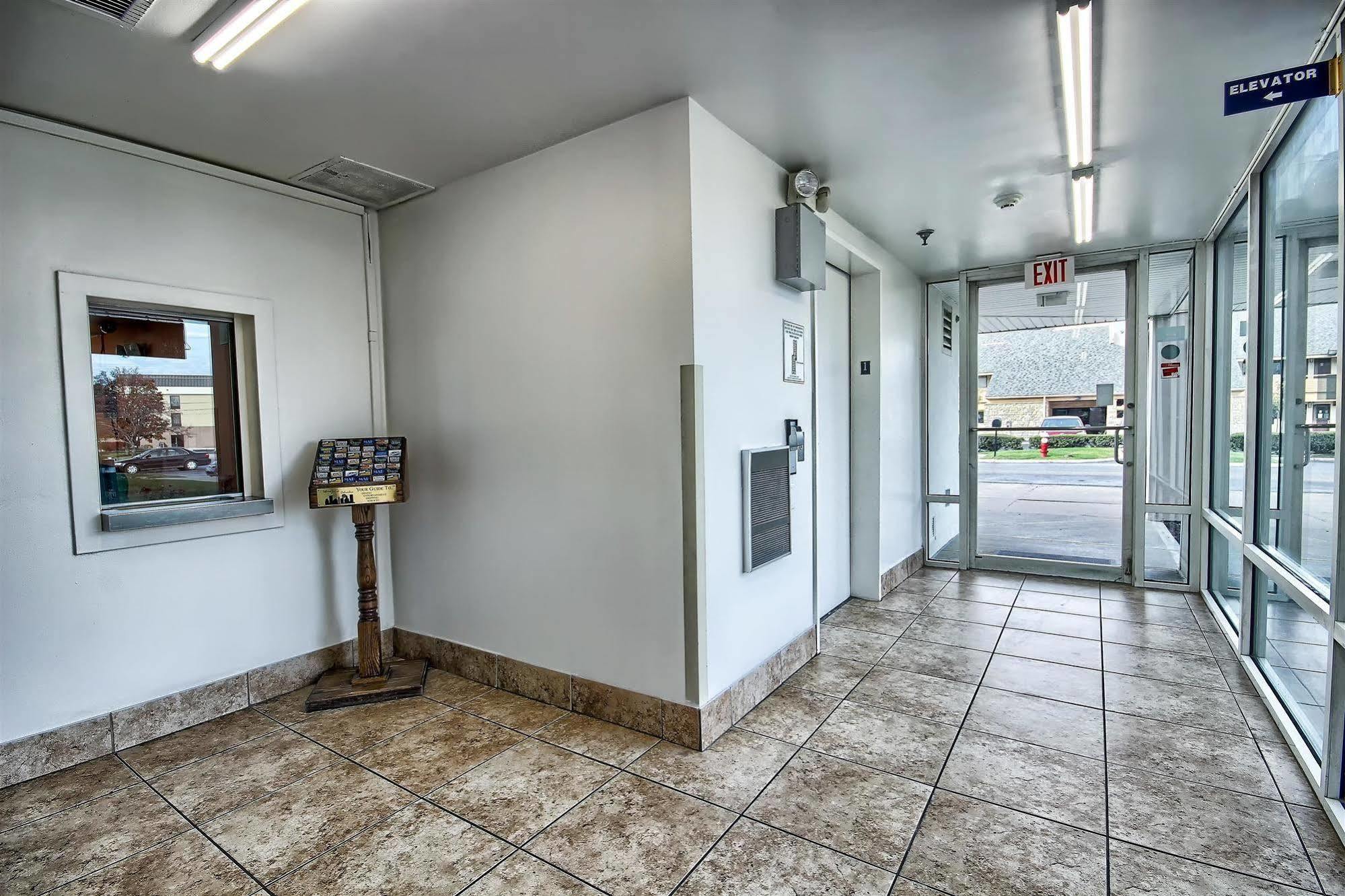 Motel 6-Columbus, Oh - West Kültér fotó
