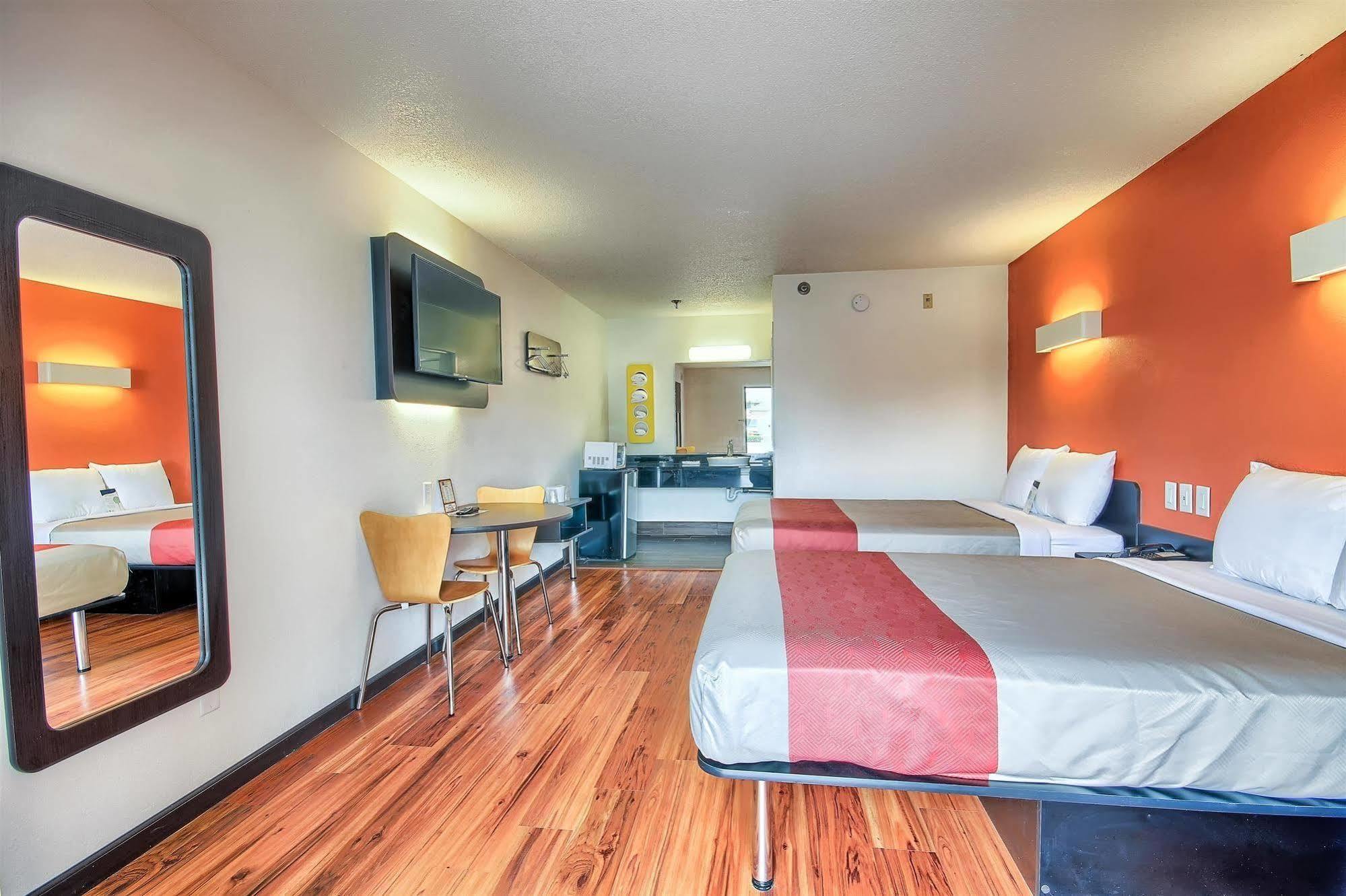 Motel 6-Columbus, Oh - West Kültér fotó